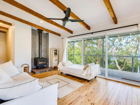 Newtown At The Beach 4pm Check Out Sundays - Holiday Find 5