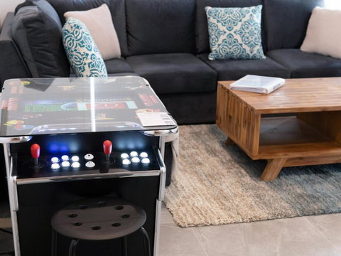 Rosebud Beachside Gem - Holiday Find 1