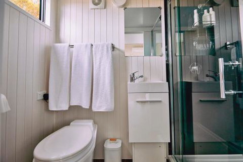 Drumour - Holiday Find 5