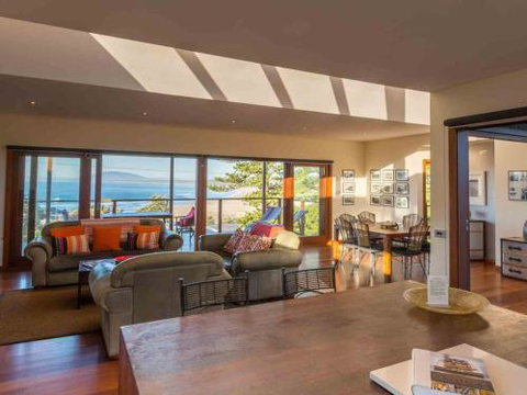 CARMELONE Gerroa 4pm Check Out On Sundays - Holiday Find 5