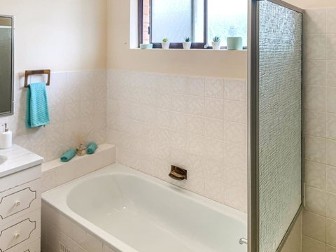 Fairburn Apartment 6 - Holiday Find 2