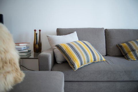 KUI Manhattan Apartments - Holiday Find 6