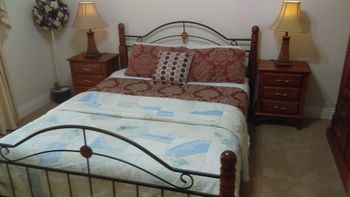 Deloraine Comfort - Holiday Find 1