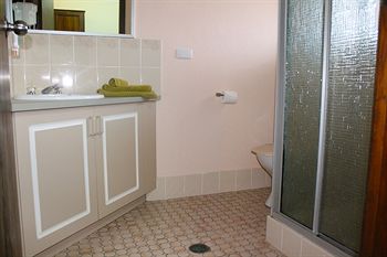 Colonial Motor Inn Lithgow - Holiday Find 5