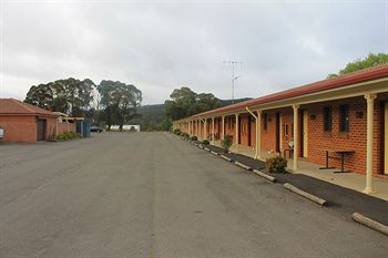 Colonial Motor Inn Lithgow - Holiday Find 3