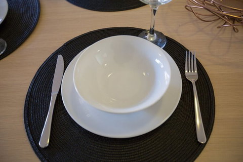 Big Family Fun@ 4 Bedrooms House In Point Cook - Holiday Find 1