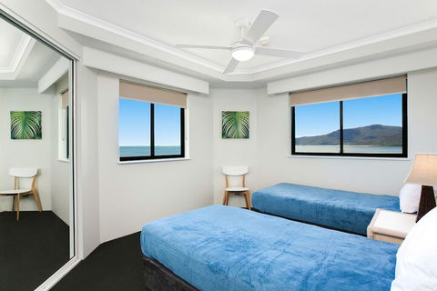 Cairns Oceanview At 181 The Esplanade 34 - Holiday Find 5