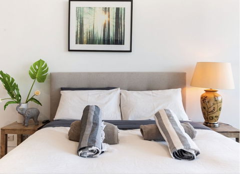 Bellevue Hill Designer - Holiday Find 6