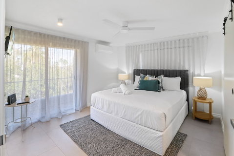 Oceanside Apartment - LAMER9 - Holiday Find 4