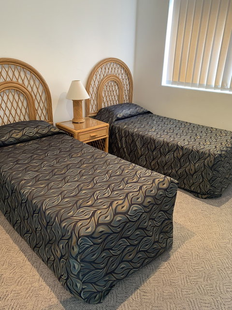 Hi Surf Unit 4 - Holiday Find 1