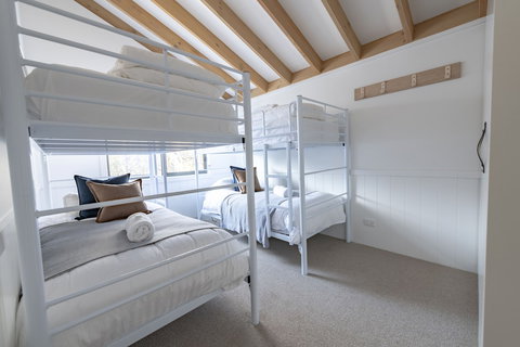 Discobulous 7 - Holiday Find 1