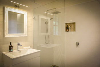 Arcadia Bed & Breakfast & Cottages - Holiday Find 3