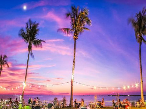 ZEN TOWERS - COZY HOLIDAY HOME For Families In CBD - Holiday Find 2