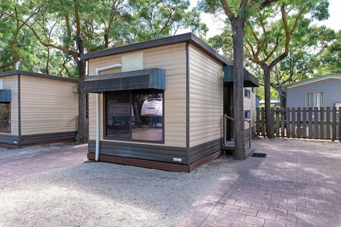 Adelaide Caravan Park - Holiday Find 2