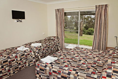 BATHURST GOLDFIELDS MOTEL On MOUNT PANORAMA - Holiday Find 5