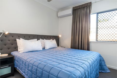 Blue Lagoon Villa B - Holiday Find 6