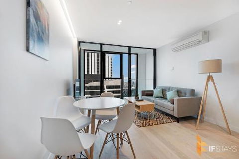 IFSuites (IFSTAYS) Light House Apartment - Holiday Find 4