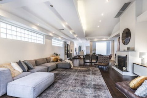 Coogee Luxury Home With Salt Water Pool & Parking - Holiday Find 0