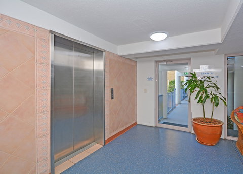 Riviera Resort - Holiday Find 3