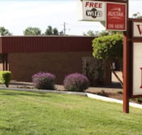 Camellia Motel - Holiday Find