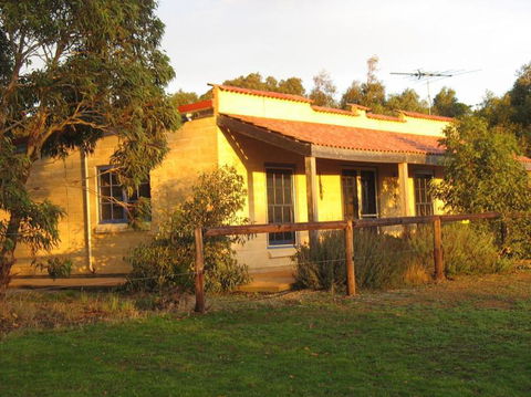 Dees Villa Bed & Breakfast - Holiday Find 5