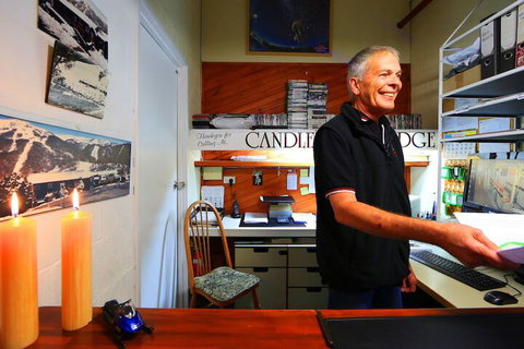 Candlelight Lodge - Holiday Find 1