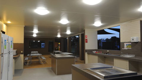 NRMA Eastern Beach Holiday Park - Holiday Find 6