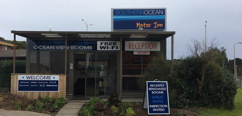 Southern Ocean Motor Inn - Holiday Find 1