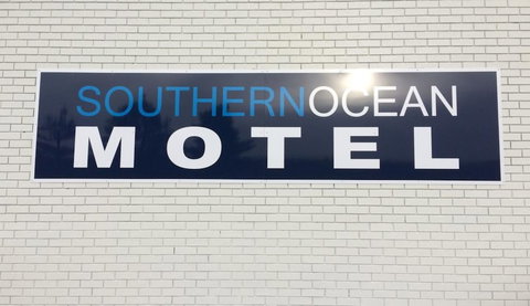 Southern Ocean Motor Inn - Holiday Find 2