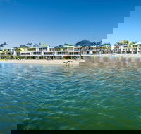 Noosa Harbour Resort - Holiday Find