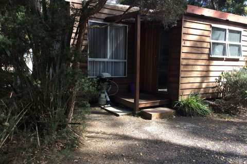 Crayfish Creek Van & Cabin Park - Holiday Find 4