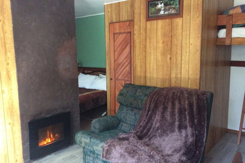 Crayfish Creek Van & Cabin Park - Holiday Find 5