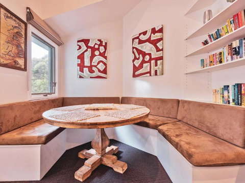 Lhotsky Apartments - Holiday Find 4