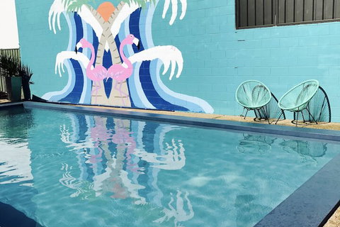 Cascades Motor Inn - Holiday Find 2