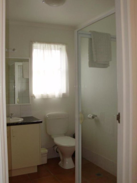 Redwood Manor Motel Apartments - Holiday Find 4