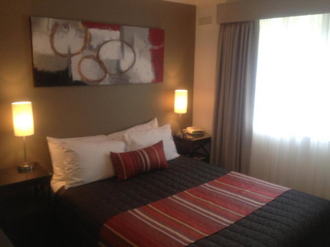 Redwood Manor Motel Apartments - Holiday Find 5