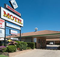 Buckaroo Motor Inn - Holiday Find