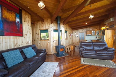 The Boomerangs - Holiday Find 4