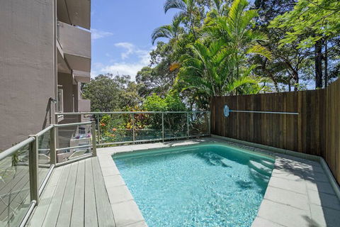 Little Cove Court - Holiday Find 7