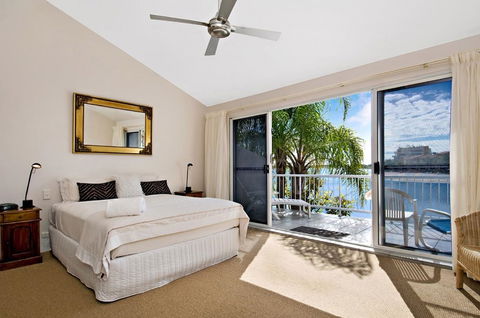 Skippers Cove Waterfront Resort - Holiday Find 4