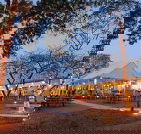 Camden Valley Inn - Holiday Find