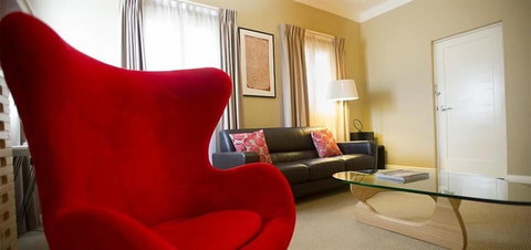 Globe Apartments - Holiday Find 4