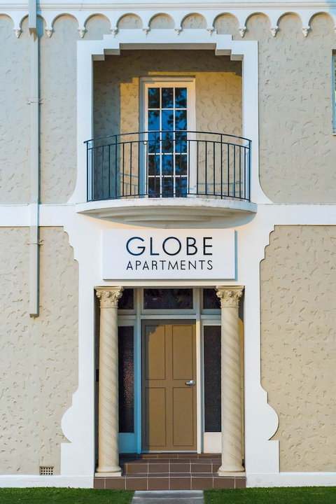 Globe Apartments - Holiday Find 3