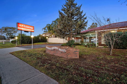 Econo Lodge Border Gateway Wodonga - Holiday Find 4