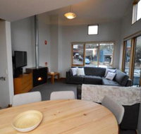 Akuna 3 - Holiday Find