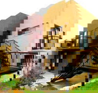 Amberoo Apartments Tamworth - Holiday Find