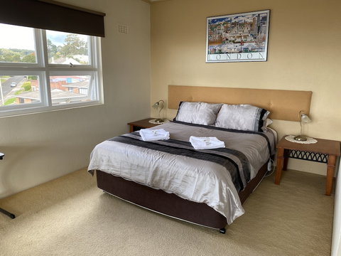 The Menai Hotel Motel - Holiday Find 5