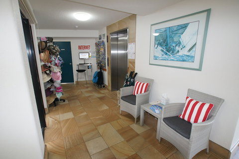 Windward Passage Holiday Apartments - Holiday Find 3