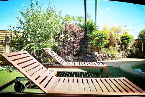 Mackay Motor Inn - Holiday Find 2