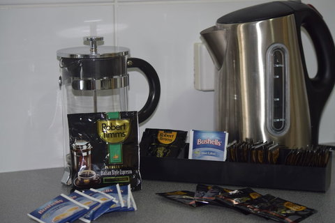 Gladstone Heights Executive Apartments - Holiday Find 6